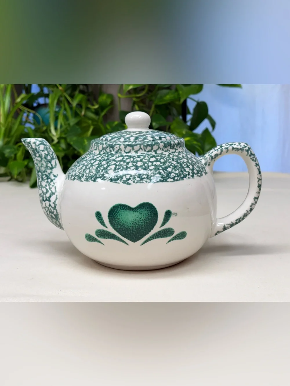 Vintage Tea Pot Ceramic Corelle Coordinates Green Country Heart Spongeware